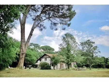 lit-et-mixe ferme landaise à colombages de 280 m² sur 8 600 m²