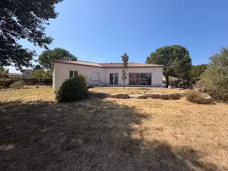location maison 5 pièces 130 m² à sauteyrargues (34270)  1 560 €