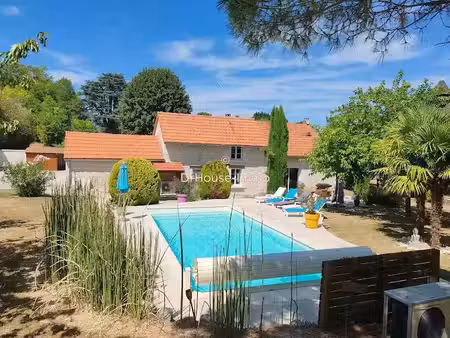 vente maison 8 pièces 210.59 m² à antogny-le-tillac (37800)  354 000 €