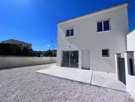 maison t5 de 116 m2 avec jardin 300 m2  garage et clim - cal