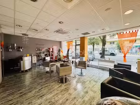 vente locaux professionnels à grenoble (38000)  56 000 €