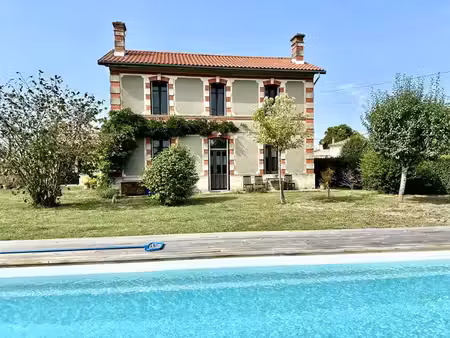 vente maison 6 pièces 188 m² saint-girons-d’aiguevives (33920)