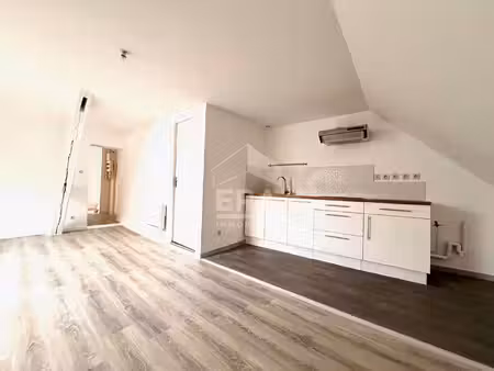 à vendre : charmant appartement 2 pièces à montereau-fault-yonne