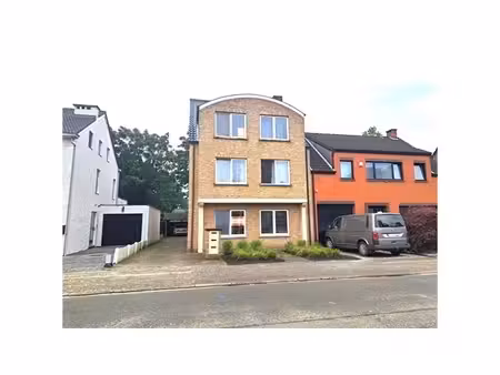 appartement te huur in zandhoven met 2 slaapkamers