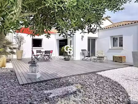 maison de plain-pied – un véritable cocon entre ville et océan