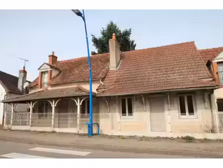 saint léger des vignes  maison de plain pied