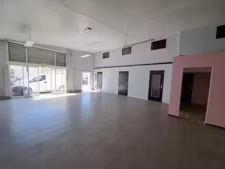 location commerce à agde (34300)