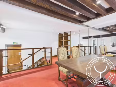 location bureaux 61 m²