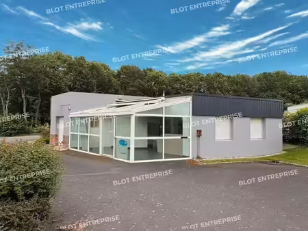 location bureaux 167 m²