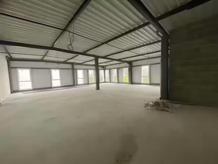 location bureaux 70 m² à 215 m²