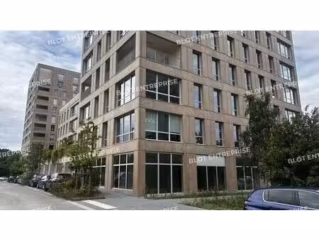 location bureaux 630 m²
