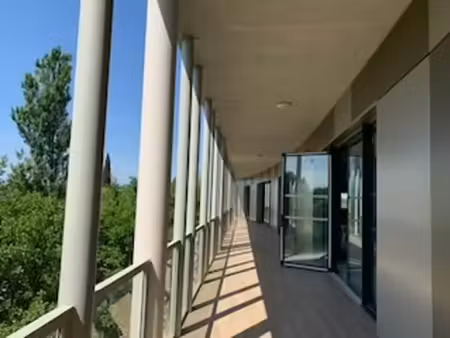 location bureaux 260 m² à 615 m²