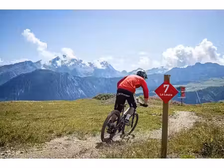 vente locaux professionnels 1 pièce 156.8 m² à courchevel (73120)  875 000 €