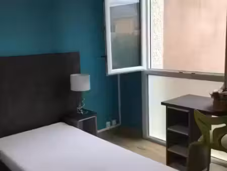location appartement 1 pièce 9 m² à talence (33400)