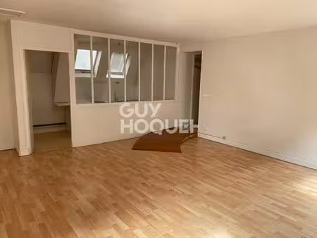 location : appartement de 2 pièces (63 m²) à chateaudun