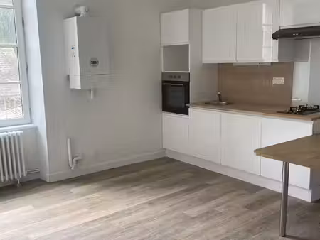 a louer - dol de bretagne - quartier gare - t2 renove - 59.71 m²