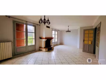 appartement dans maison 95.42 m² avec jardin