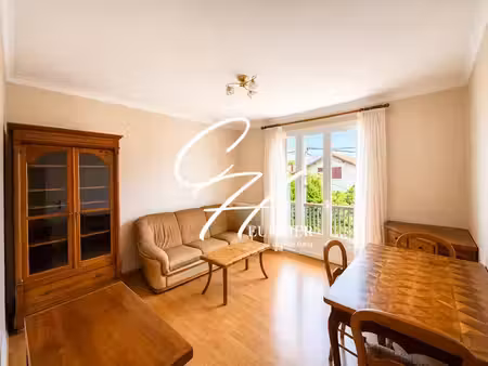 vente appartement 3 pièces 66m2 le pont-de-claix 38800 - 140000 € - surface privée