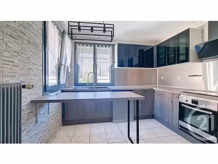 vente maison 5 pièces 126 m² à mailley-et-chazelot (70000)  165 000 €