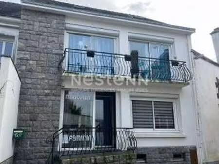 vente immeuble à questembert (56230) : à vendre / 167m² questembert