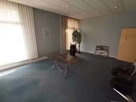 location locaux professionnels 0 pièces 31 m² à limoges (87000)  505 €