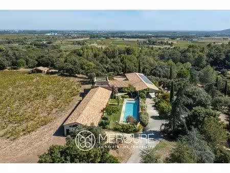 herault aux portes de montpellier exceptionnelle propriete contemporaine et son vignoble