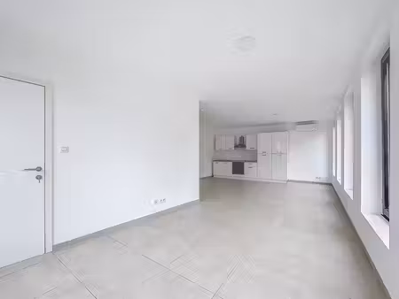 bel appartement 1 chambre renove