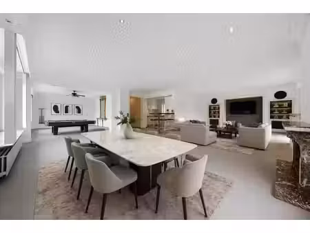 penthouse rare de 210m² à 3 mins de la gare / autoroute !