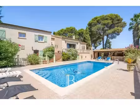 maison de luxe à vendre dans le quartier sud