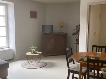 apaprtement 2 pieces meuble place gerbert - 15000 aurillac