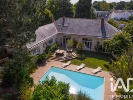 vente maison piscine à nantes (44000) : à vendre piscine / 320m² nantes