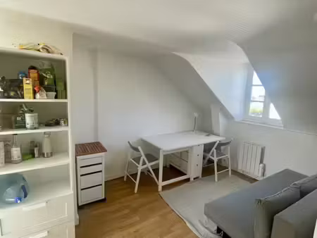deux pièces meublès
