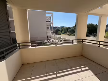 vente appartement 2 pièces 40.63 m² à le castellet (83330)  200 000 €