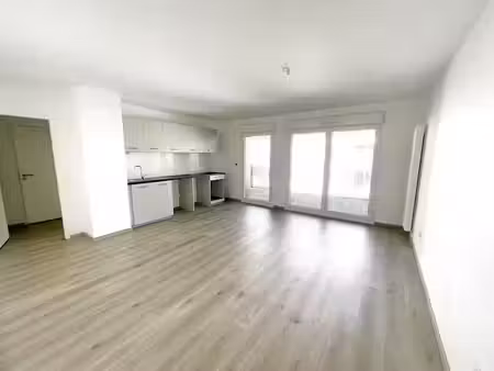 location appartement 2 pièces 56.12 m² à clermont-ferrand (63000)  744 €