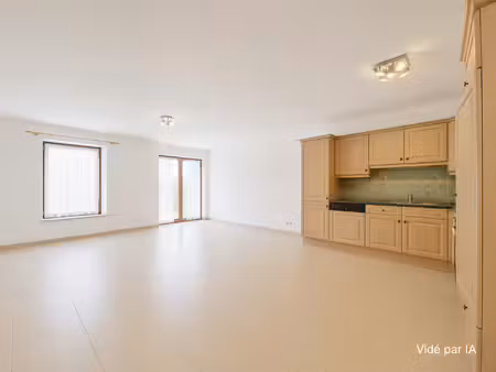 appartement à louer à rue henri burniaux 8 dave (vbe53809)