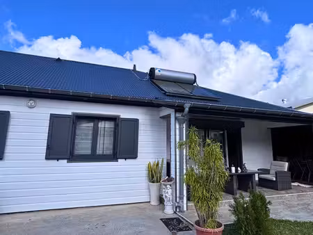 a vendre - villa f4 récente - plaine de palmistes