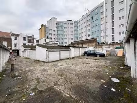 22 garages + 3 appartements - opportunités à saisir !