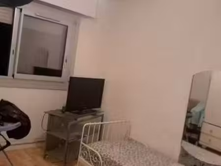 location appartement t1 meublé à vénissieux (69200) : à louer t1 meublé / 15m² vénissieux