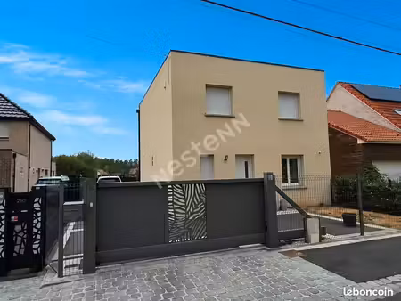 maison 4 pièces 100 m²