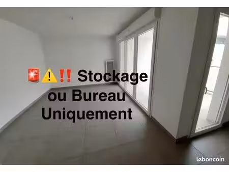 stockage / bureau 13 m² dans appartement