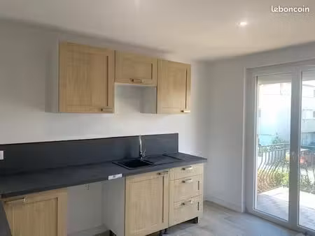 loue appartement 98 m2 massilia