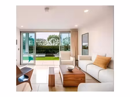 vente appartement 2 pièces 44 m² à vitrolles (13127)  239 900 €
