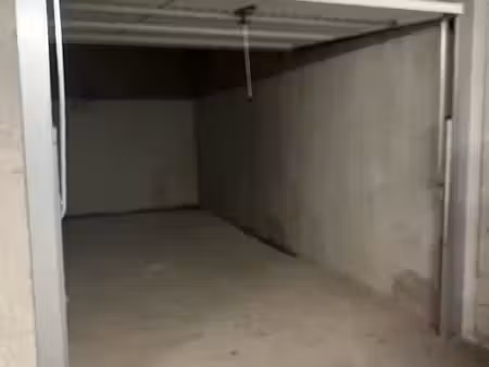 box garage