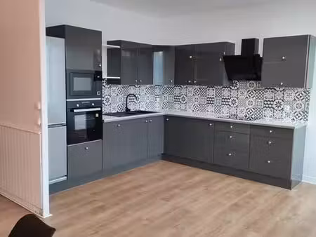 loue grande maison