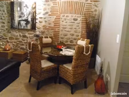 lumineuse grange catalane rénovée t3 + garage 820.00 euros hc – villeneuve-la-rivière