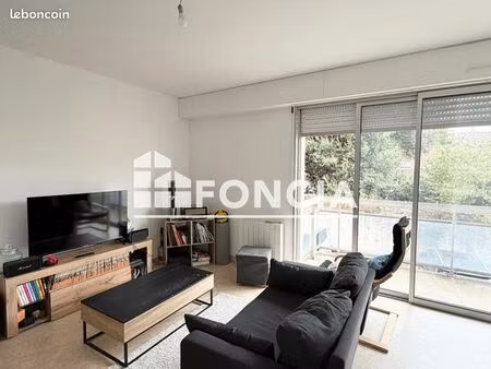 studio 2 pièces 27 m²
