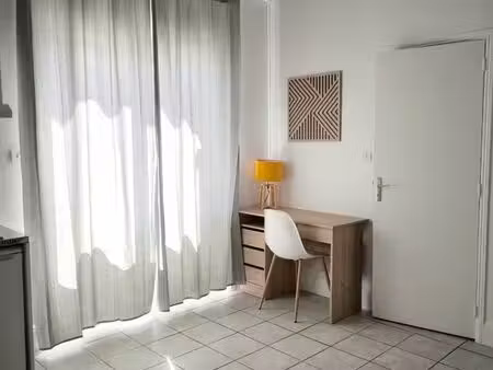 studio étudiant