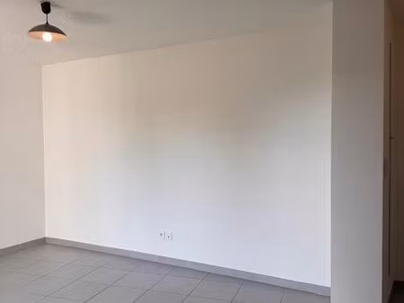appartement t1 bis
