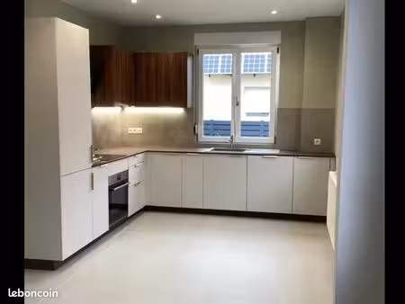 ostwald à deux pas du tram particulier loue appartement de 96m2 situé rue de lingolsheim à