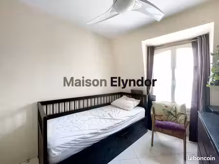 studio 1 pièce 10 m²